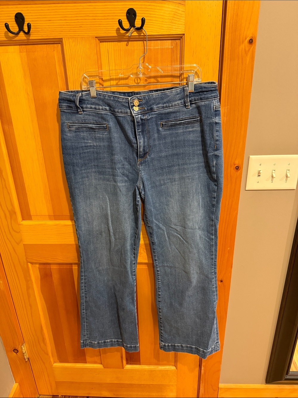 KUT From the Kloth Kelsey High Rise Flare size 16